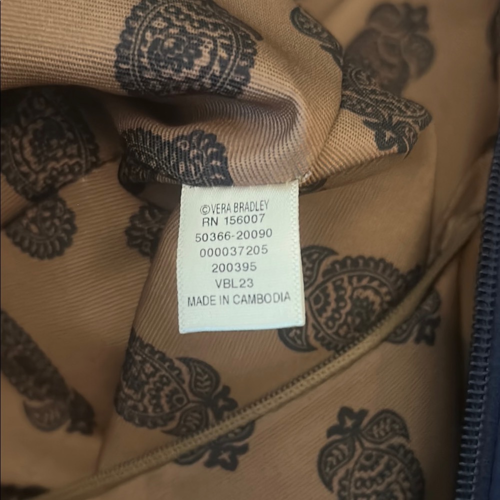 NWOT: Vera Bradley Navy Blue Tote Bag - Picture 13 of 14
